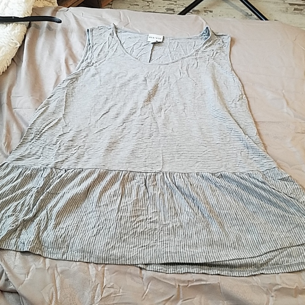 Sleeves tshirt